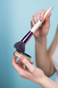 A Guide to Buying Clean Makeup